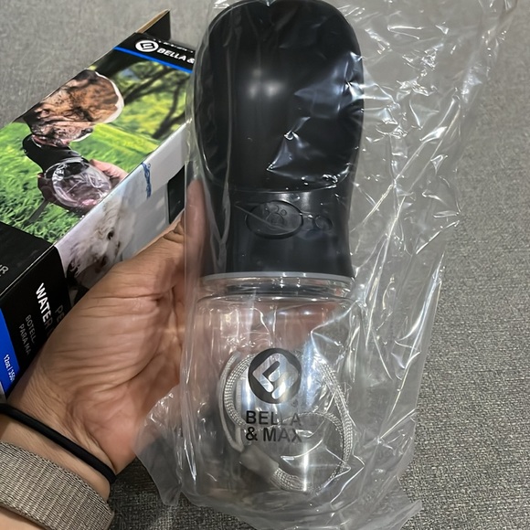 Bella & Max Pet Water Bottle 12 oz - Picture 6 of 7